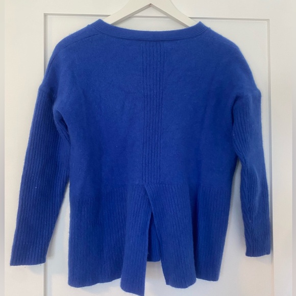 Cashmere Sweater - Picture 2 of 2